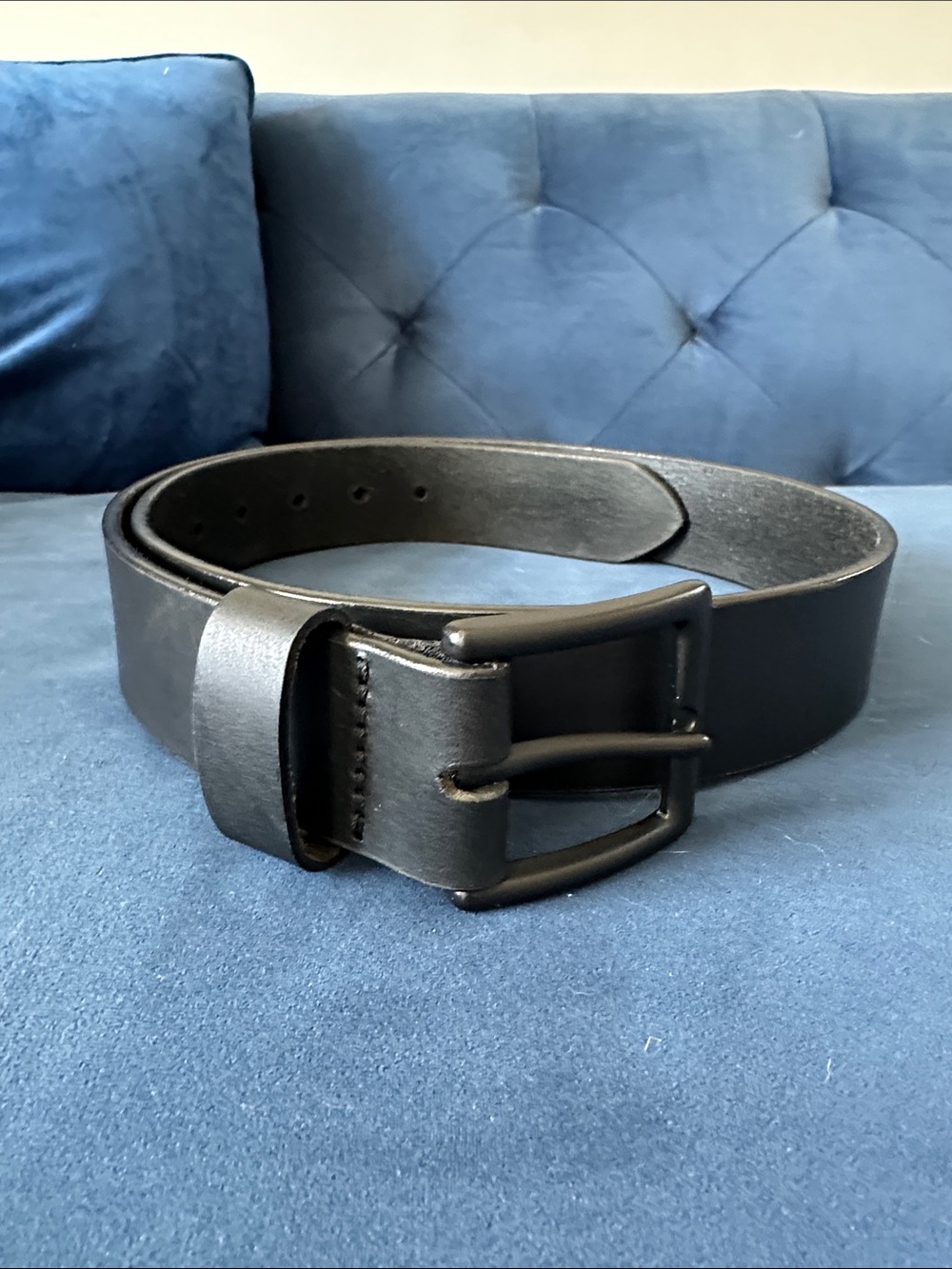 Classic Black Leather Bison Men's Belt - Matte Black - Huckberry - Size 34